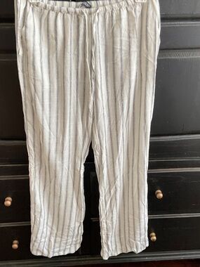 H&M Cream Wide-Leg Striped Lounge Pants